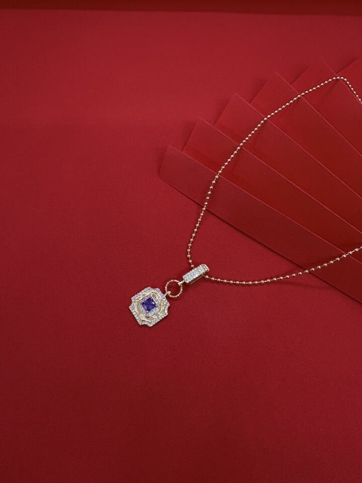 Mor Taşlı Gold Kolye