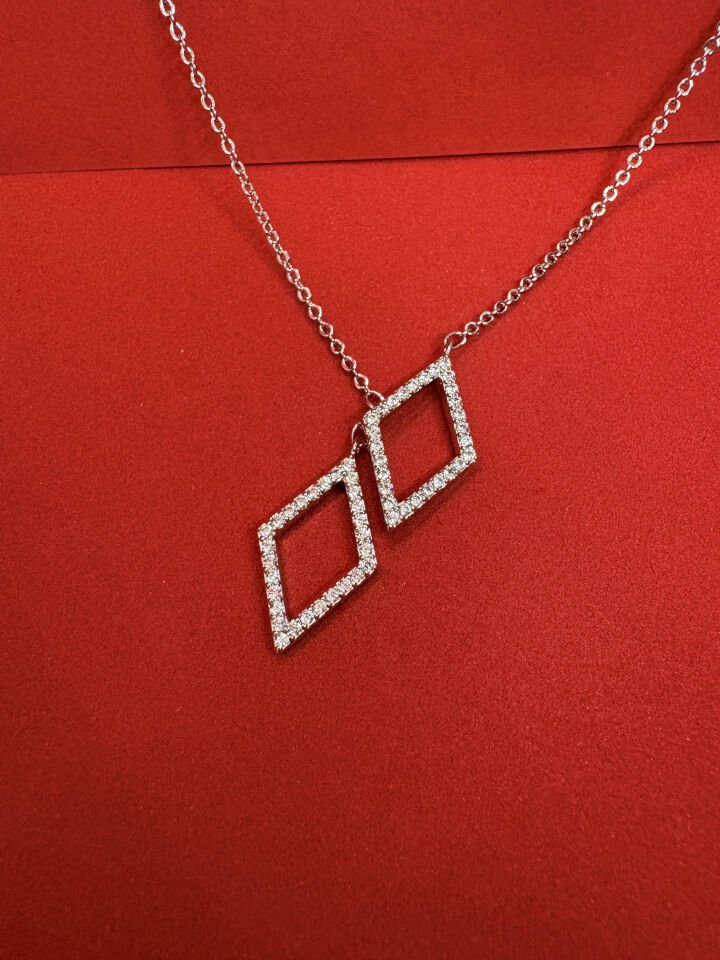 Zirkon Taşlı Geometrik Kolye