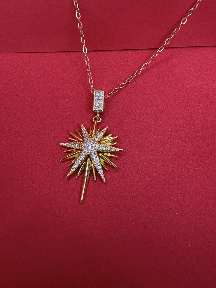 Taşlı Yıldız Kolye