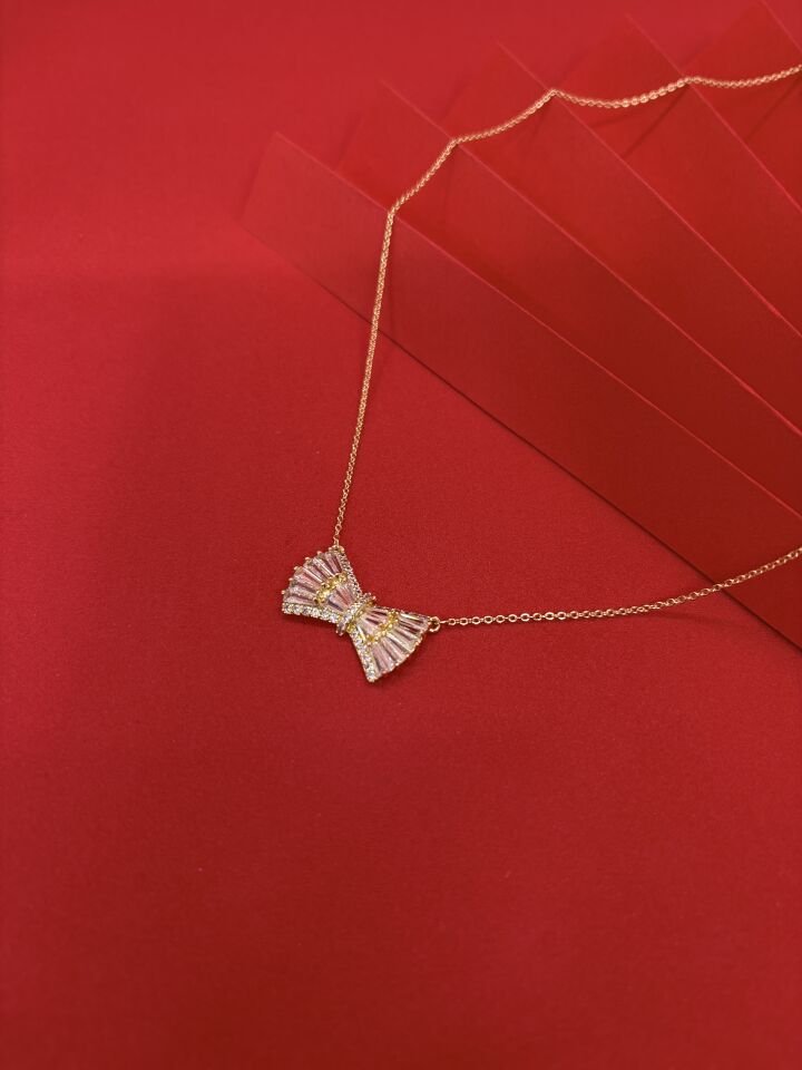 Taşlı Fiyonk Kolye