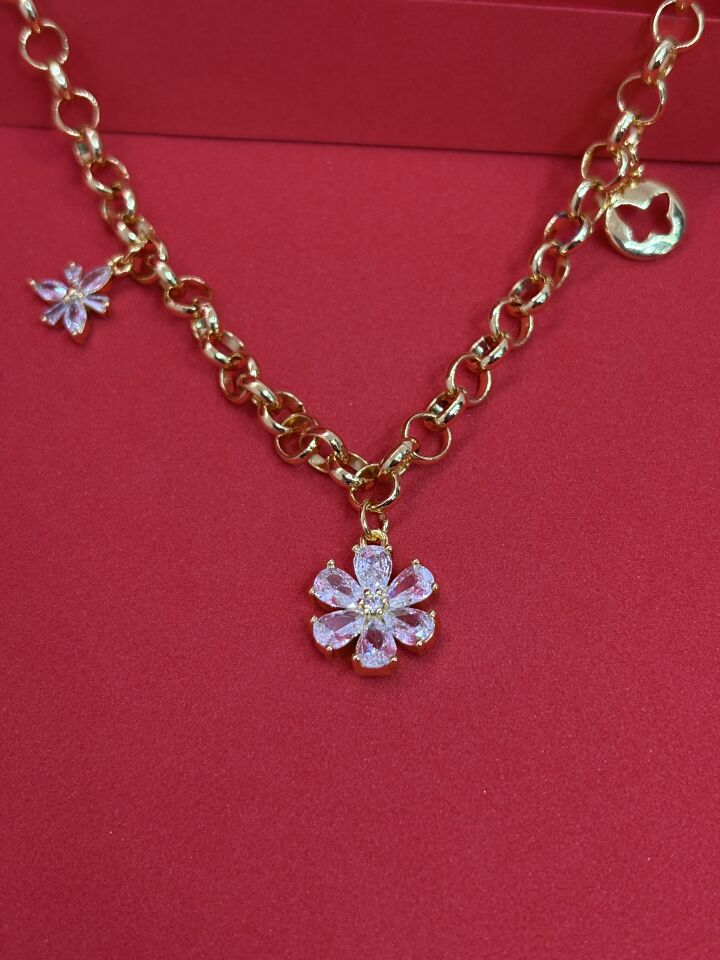 Xuping Zirkon Papatya Kolye