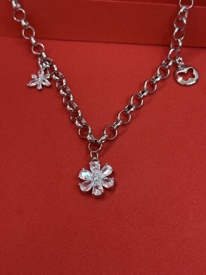 Xuping Zirkon Papatya Kolye