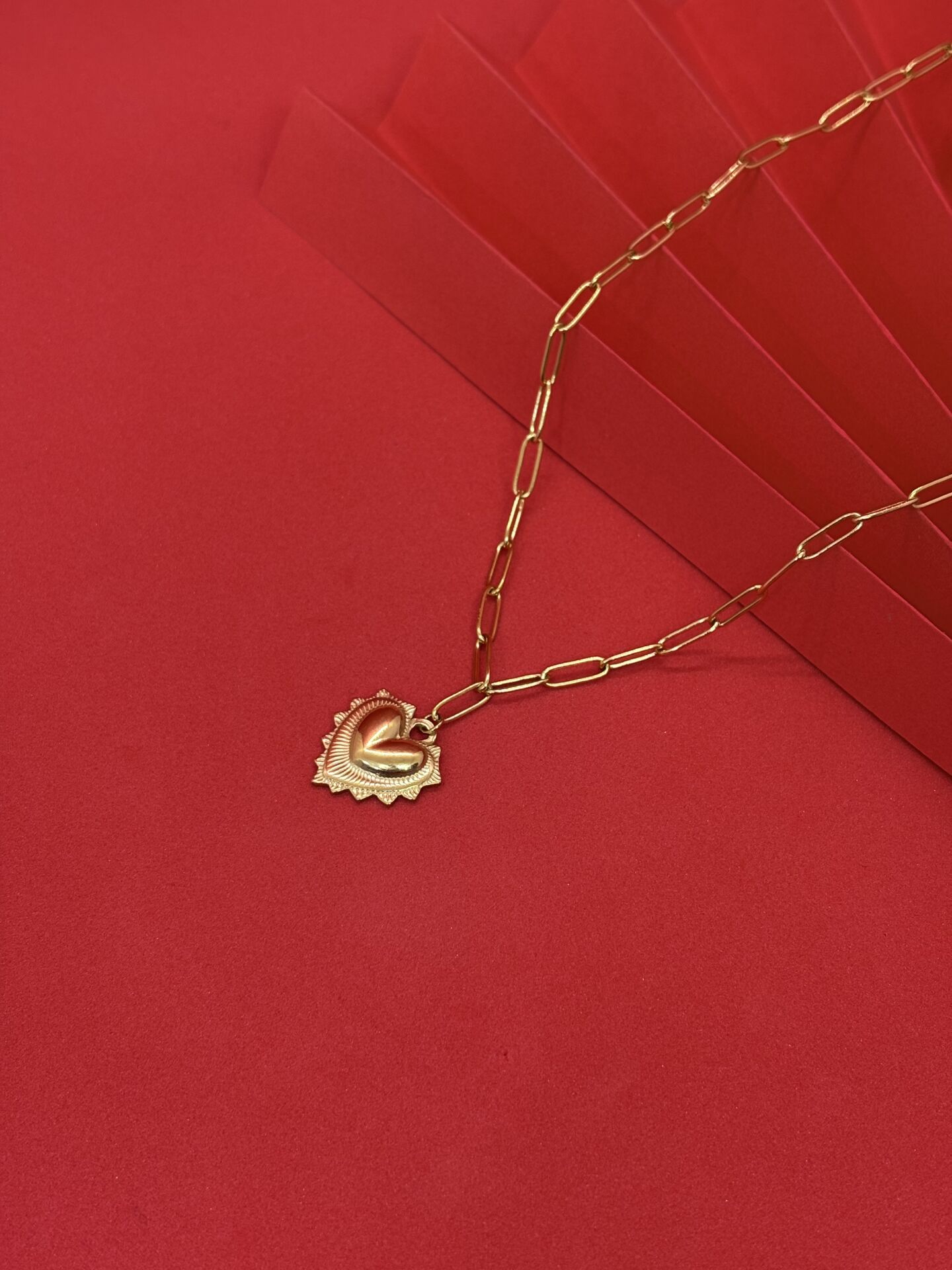 Melisa Takı & Aksesuar Kalp Figürlü Kolye