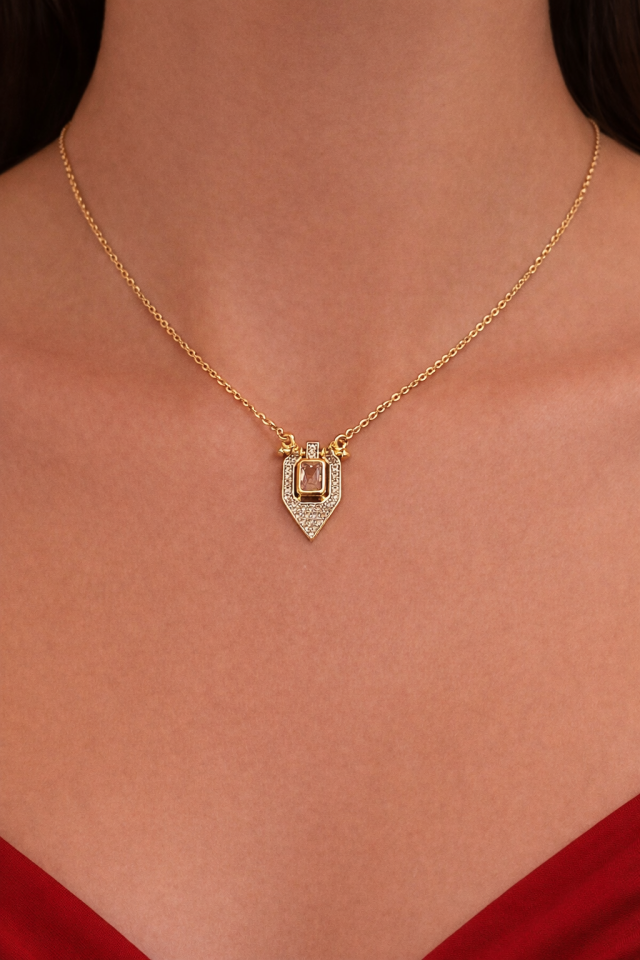 Minimal Zirkon Taşlı Kolye