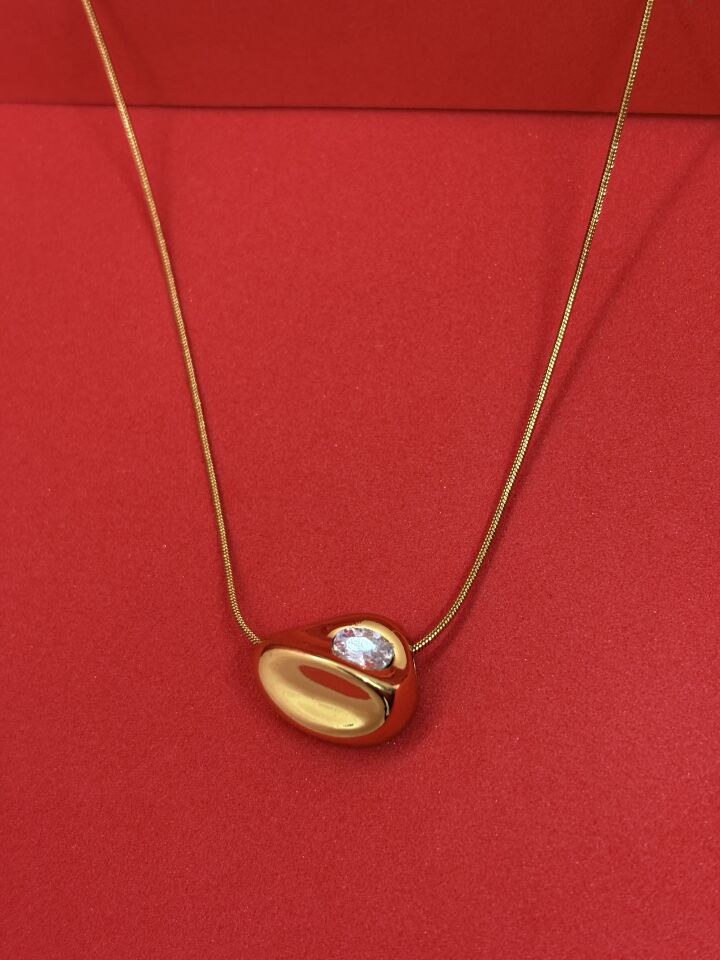 Minimal Taşlı Oval Kolye