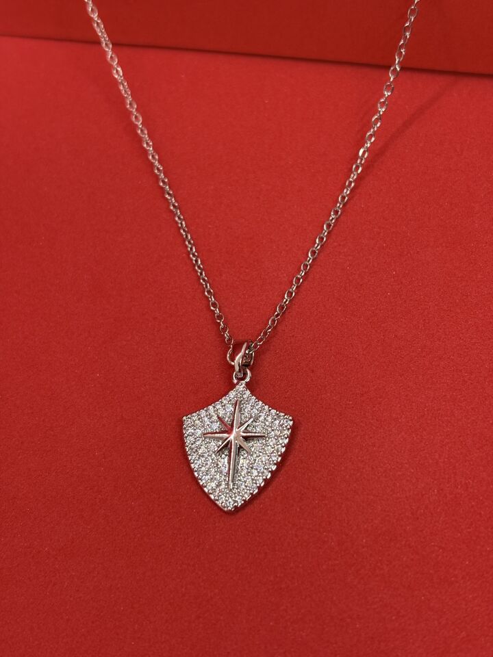 Zirkon Taşlı Kolye