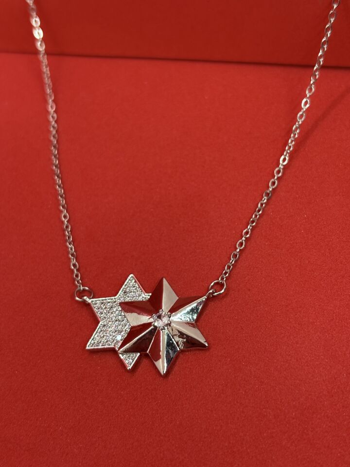 Zirkon Taşlı Yıldız Kolye