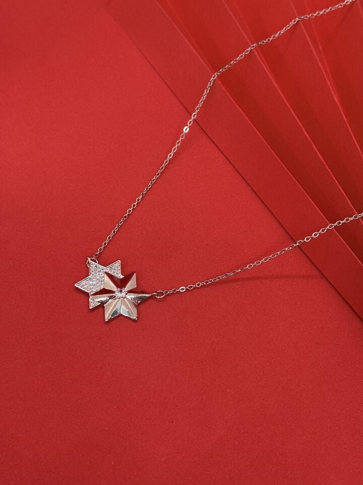 Zirkon Taşlı Yıldız Kolye