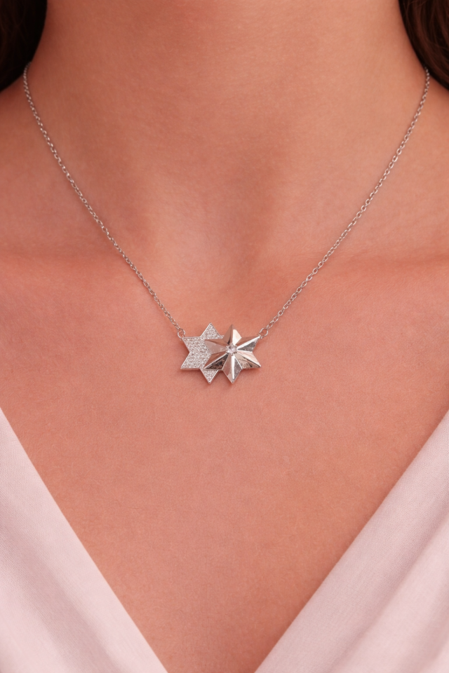 Zirkon Taşlı Yıldız Kolye