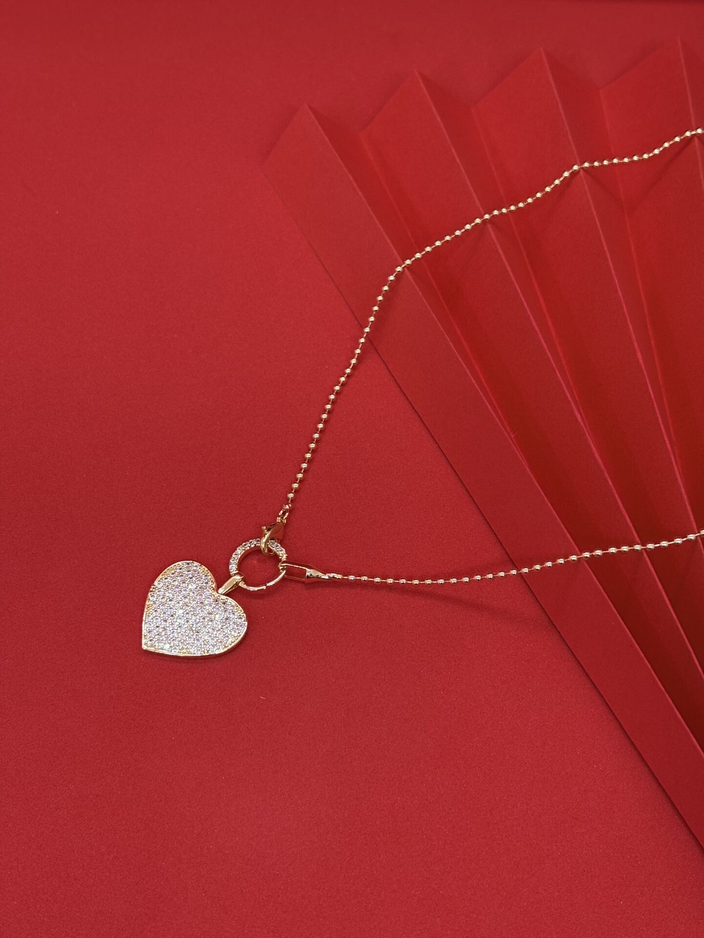 Zirkon Taşlı Kalp Kolye