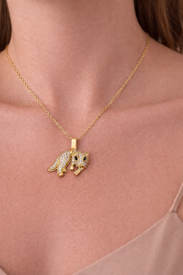 Zirkon Taşlı Kolye