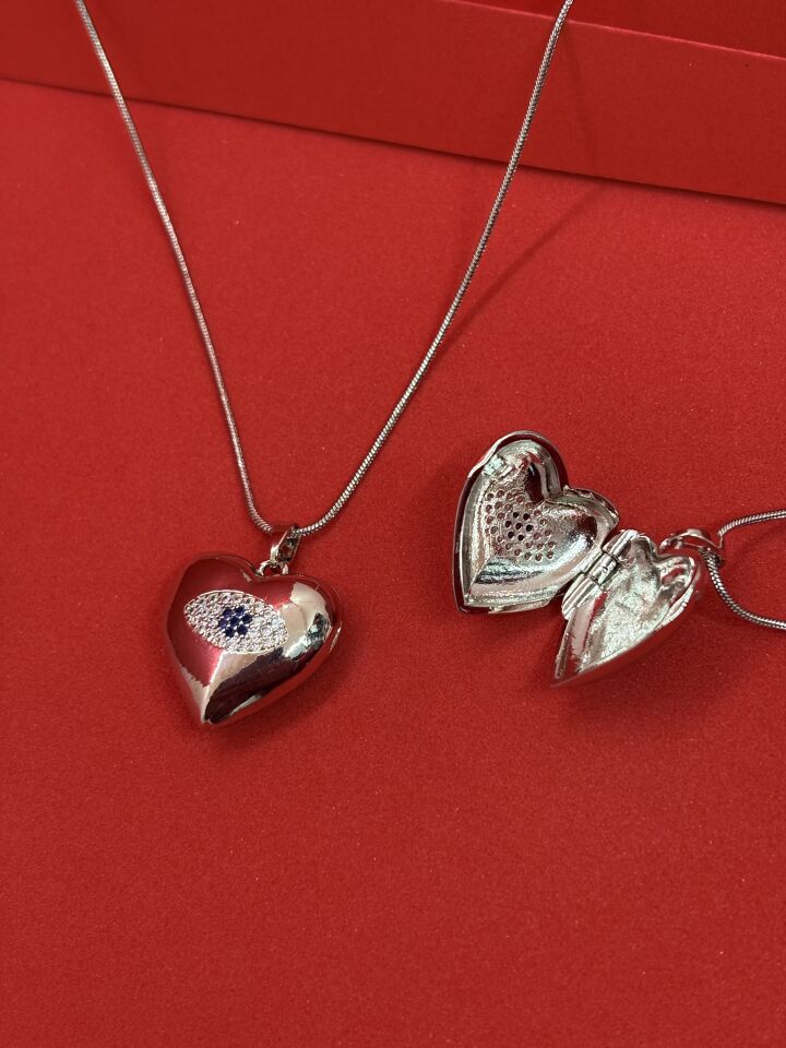 Çerçeveli Açılır Kolye