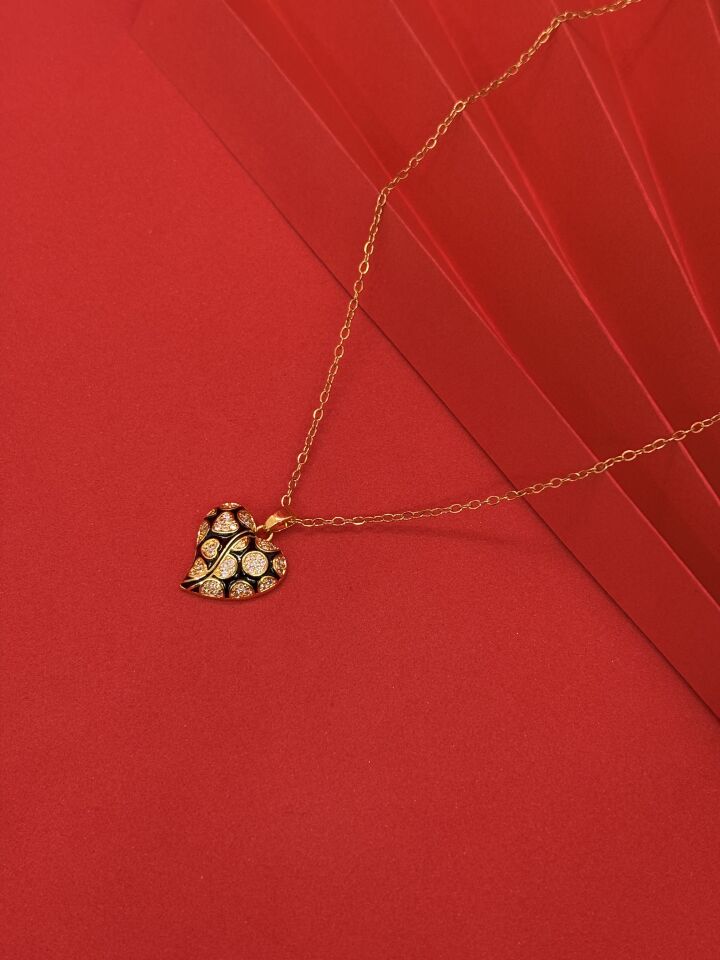 Zirkon Taşlı Kalp Kolye