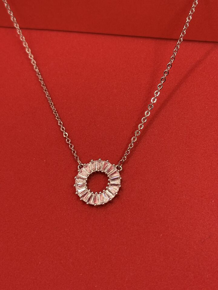 Zirkon Taşlı Halka Kolye