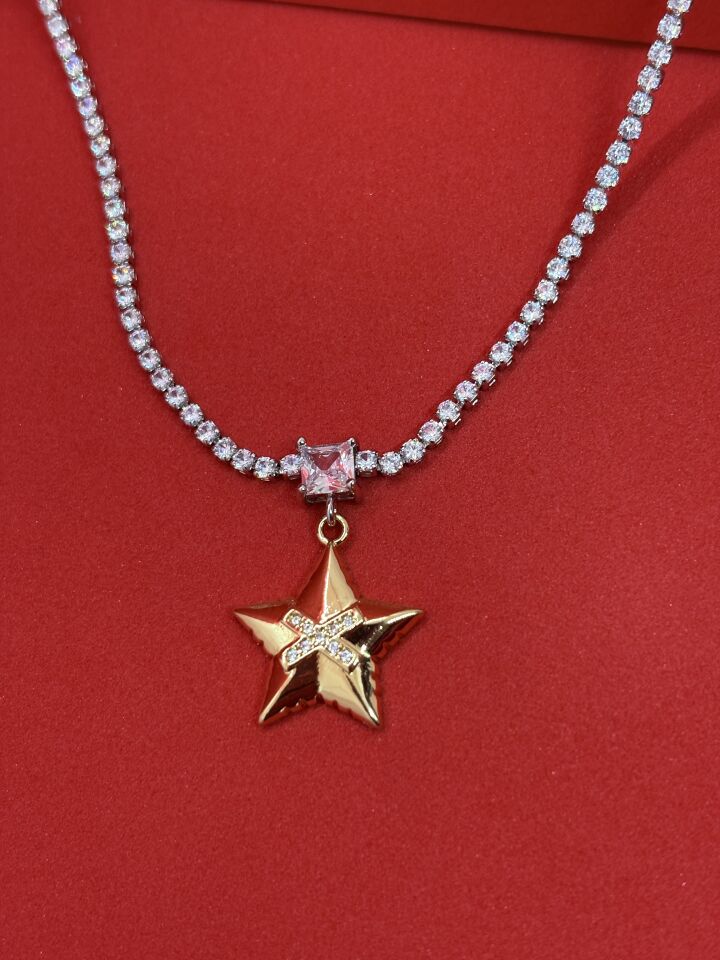 Su Yolu Yıldız Kolye