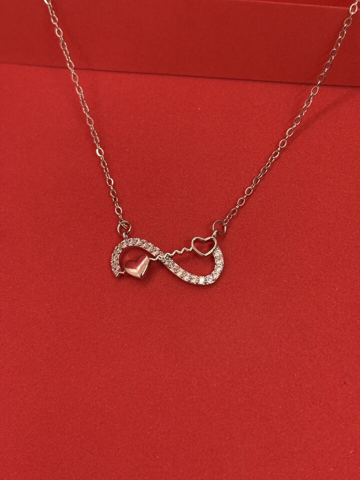 Sonsuz Gümüş Kolye