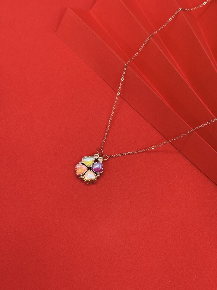 Açılır Kalp Yonca Gümüş Kolye