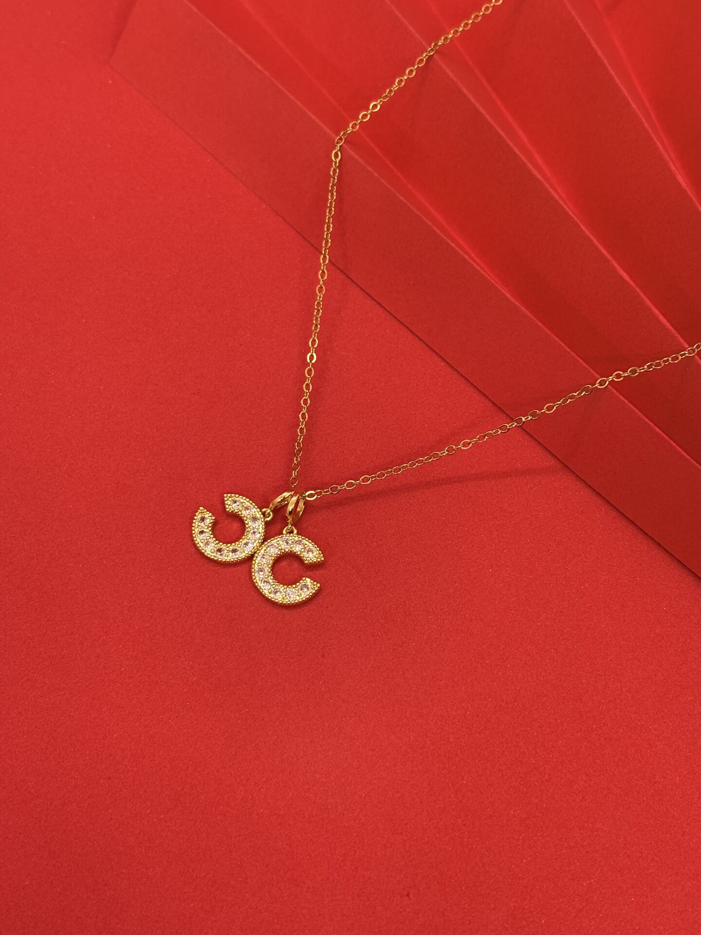 Zirkon Taşlı Gold Kolye