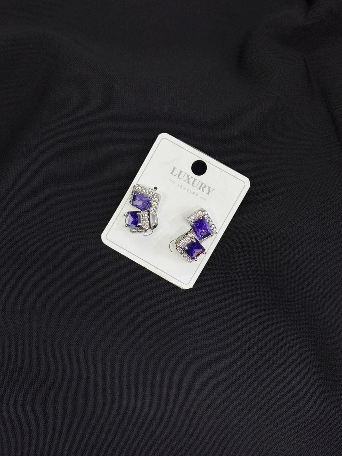 Luxury Gümüş Renk Mor Taşlı Küpe