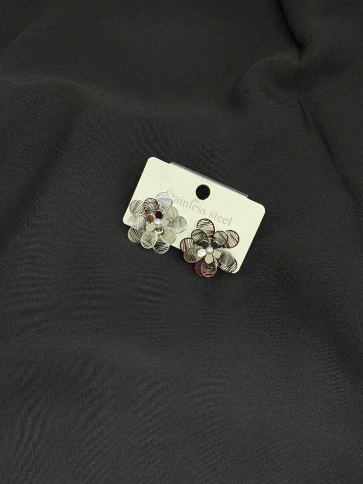 316L Çelik Gümüş Renk Çiçek Küpe