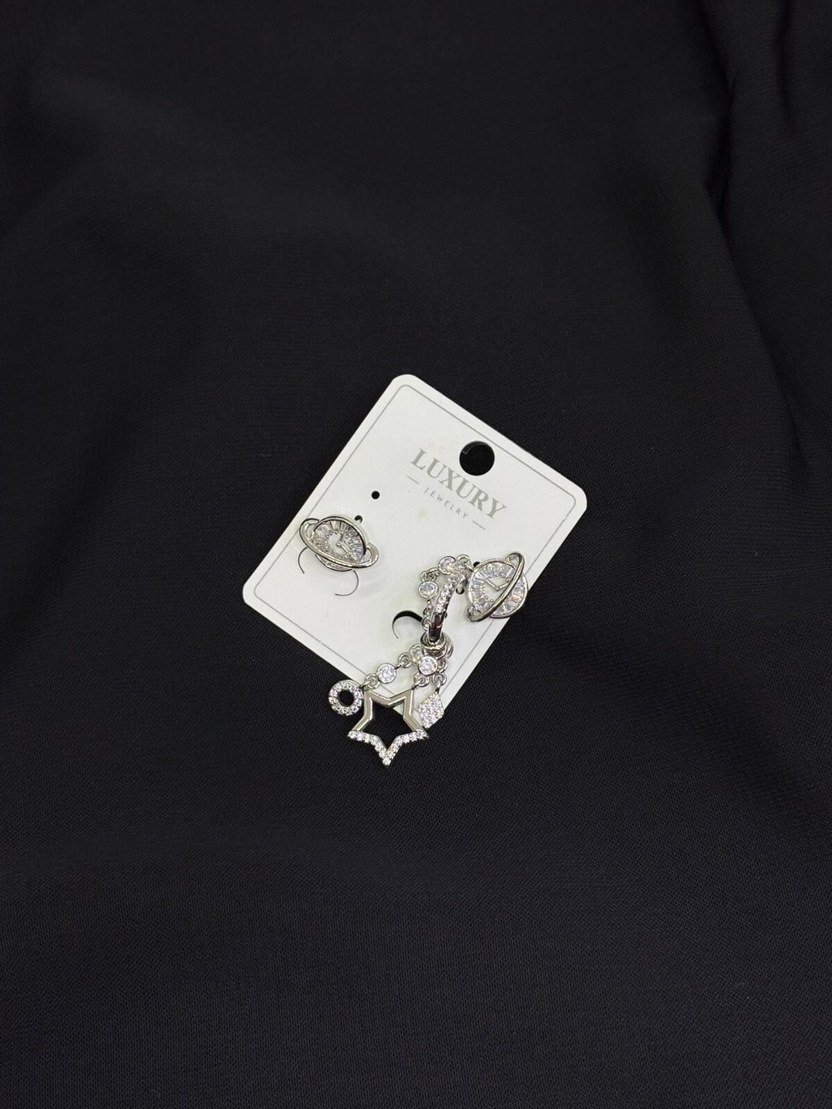 Luxury Gümüş Renk Gezegen Küpe