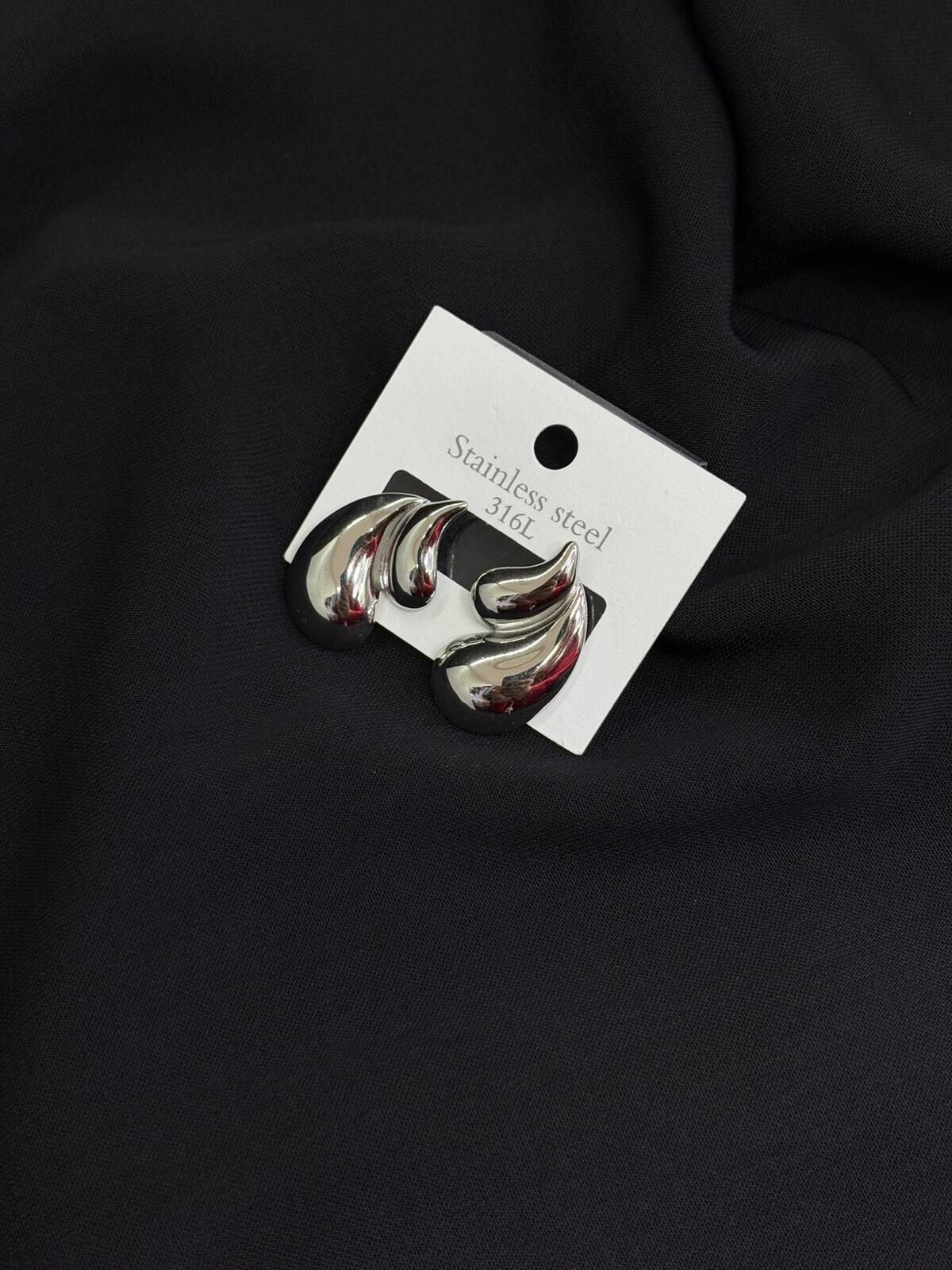 316L Çelik Gümüş Renk Damla Küpe