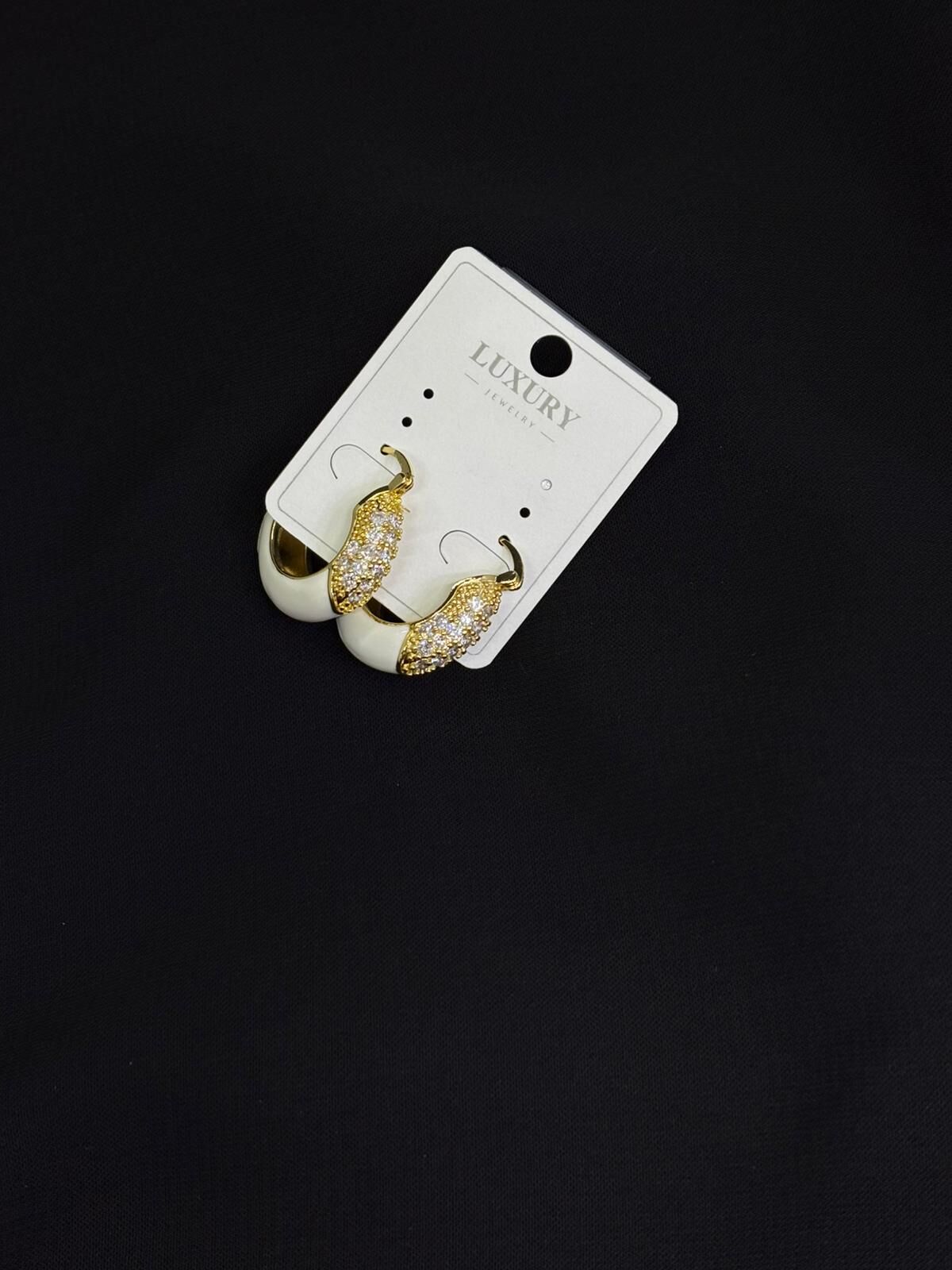 Luxury Gold Renk Beyaz Zirkon Taşlı Küpe