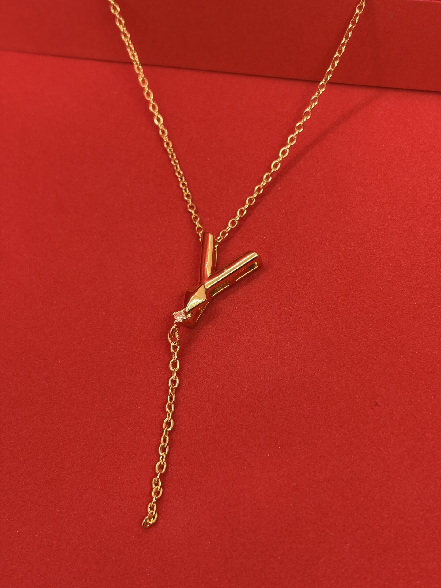 316L Çelik Gold Renk Alya Harf Kolye Y