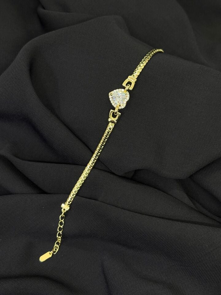 14K Gold Renk Kaplama CM Zirkon Kalp Bileklik