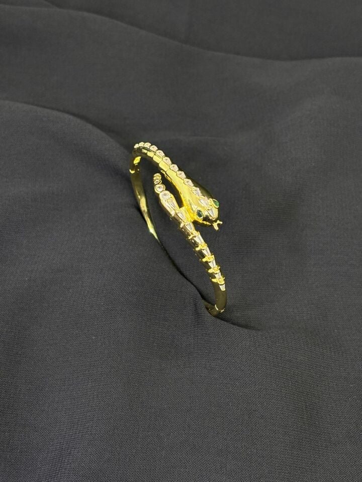14K Gold Renk Kaplama CM Zirkon Yılan Kelepçe Bileklik