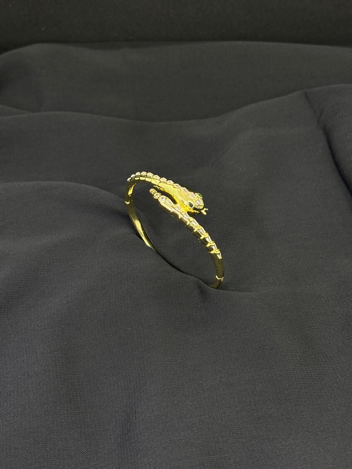 14K Gold Renk Kaplama CM Zirkon Yılan Kelepçe Bileklik