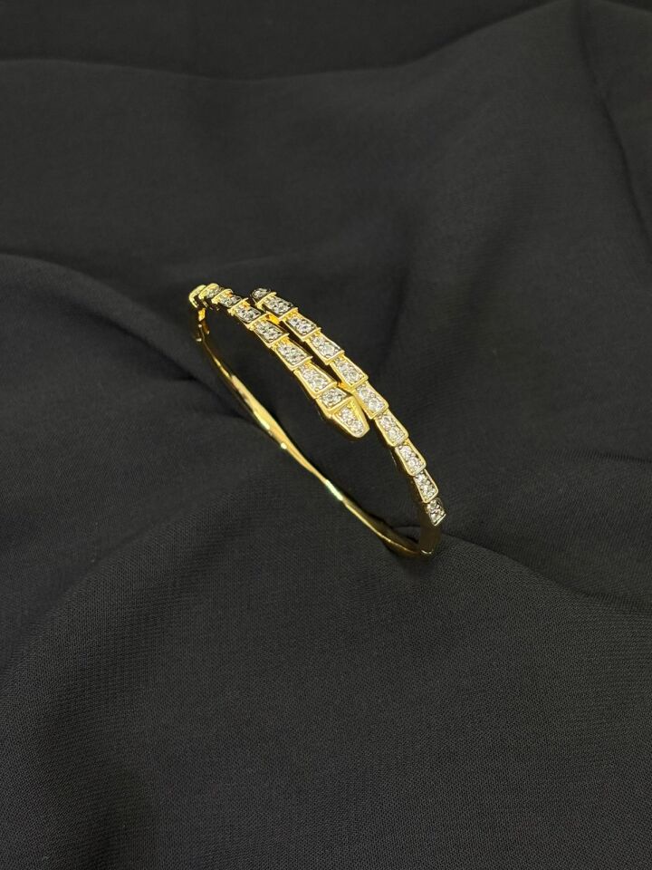 14K Gold Renk Kaplama CM Zirkon Yılan Kelepçe Bileklik