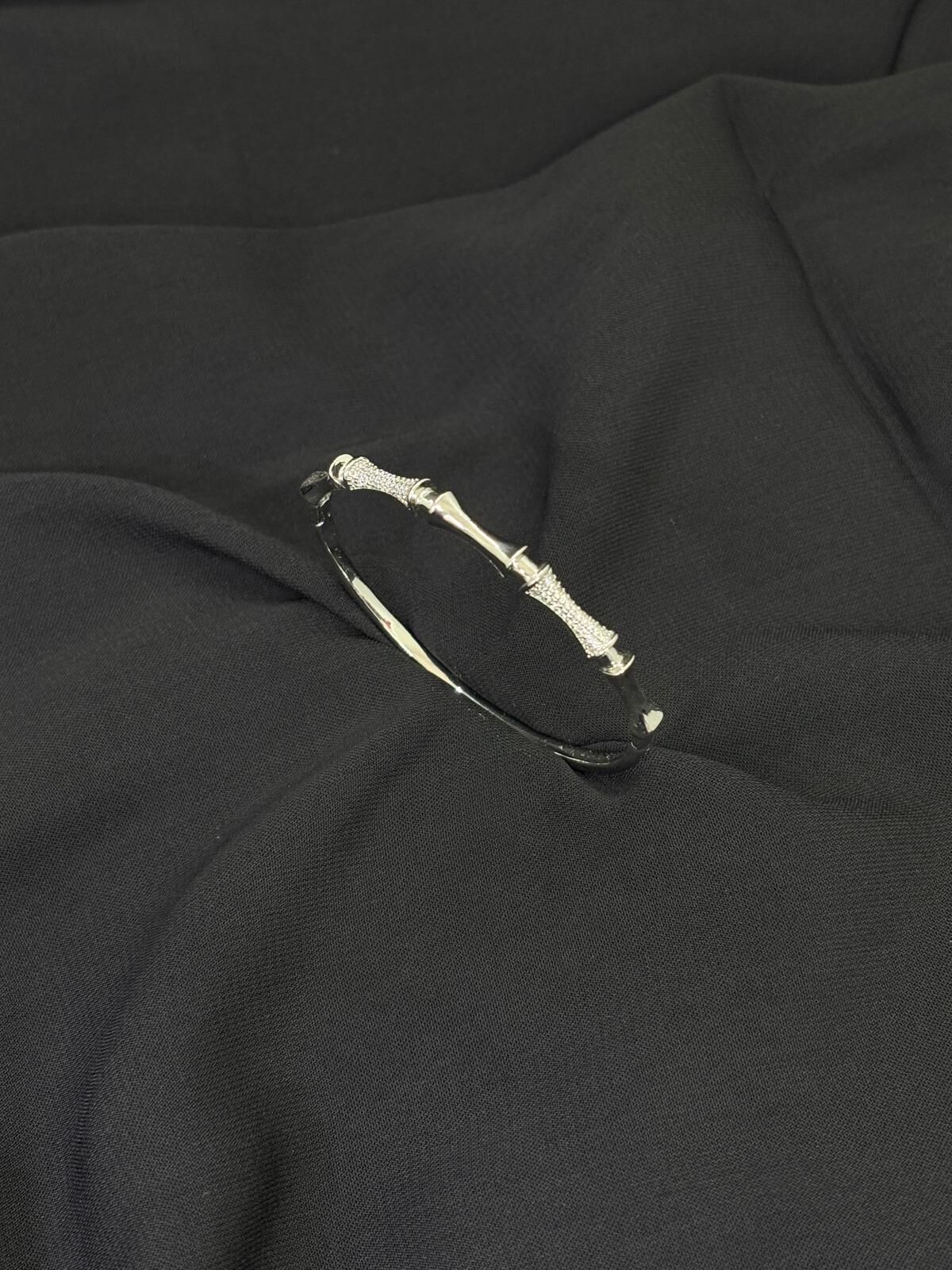 14K Gümüş Renk Kaplama CM Zirkon Kemik Kelepçe Bileklik