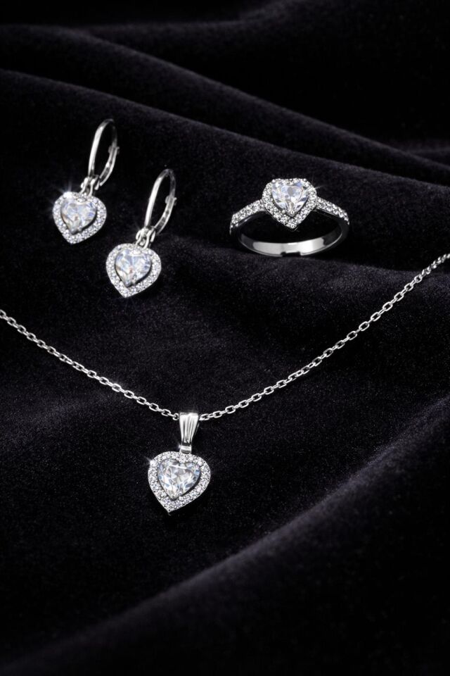 316L Çelik Gümüş Renk Beyaz Taşlı Set