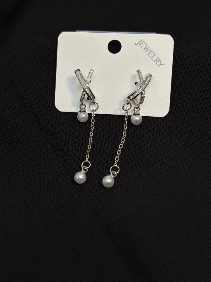 Melisa Takı & Aksesuar Jewelry Çelik Gümüş Renk Zirkon Taşlı Küpe