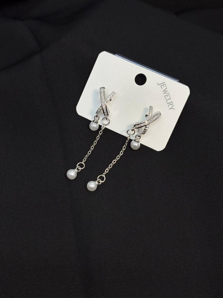 Melisa Takı & Aksesuar Jewelry Çelik Gümüş Renk Zirkon Taşlı Küpe