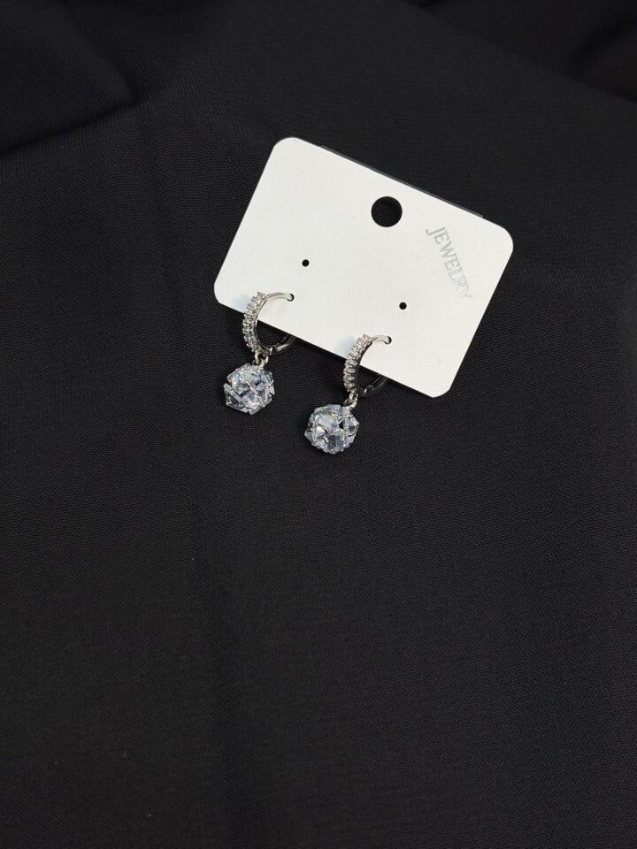 Melisa Takı & Aksesuar Jewelry Çelik Gümüş Renk Taşlı Küpe