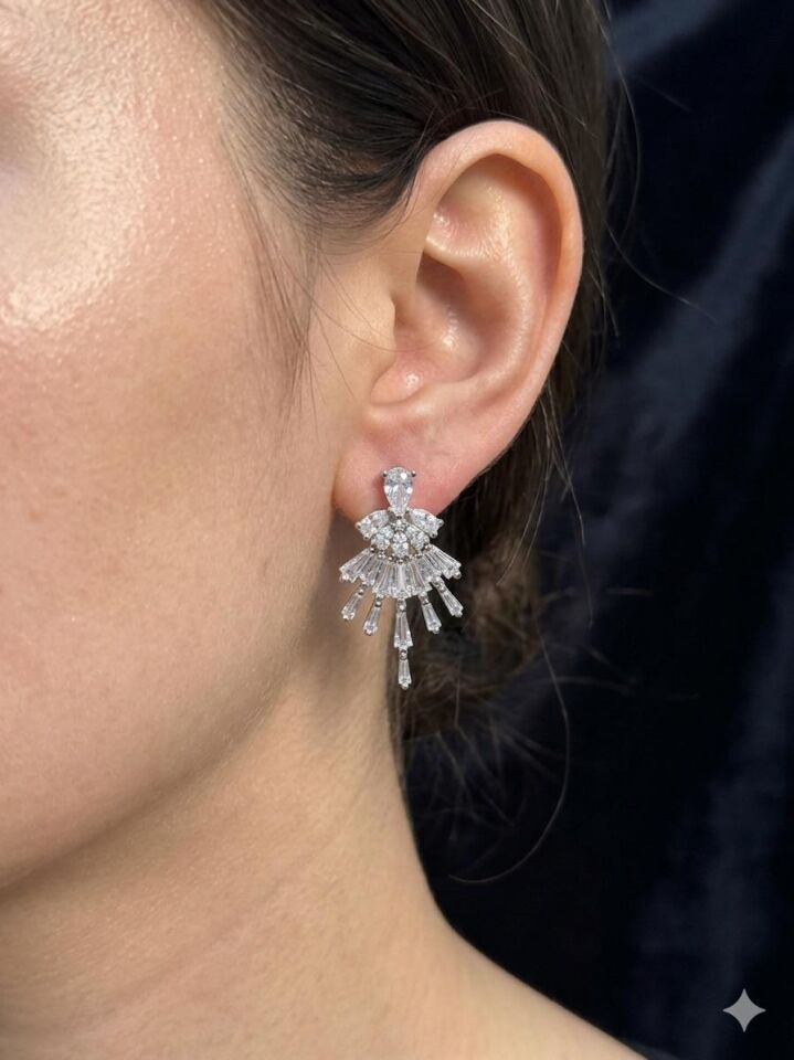 Melisa Takı & Aksesuar Jewelry Çelik Gümüş Renk Taşlı Küpe