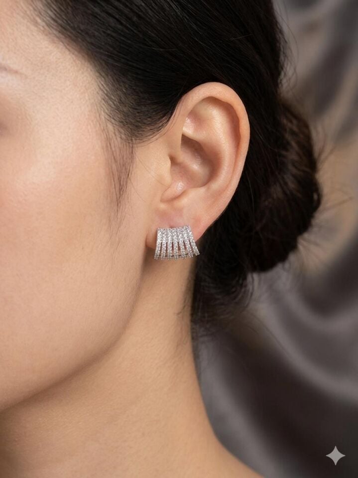 Melisa Takı & Aksesuar Jewelry Çelik Gümüş Renk Zirkon Taşlı Küpe