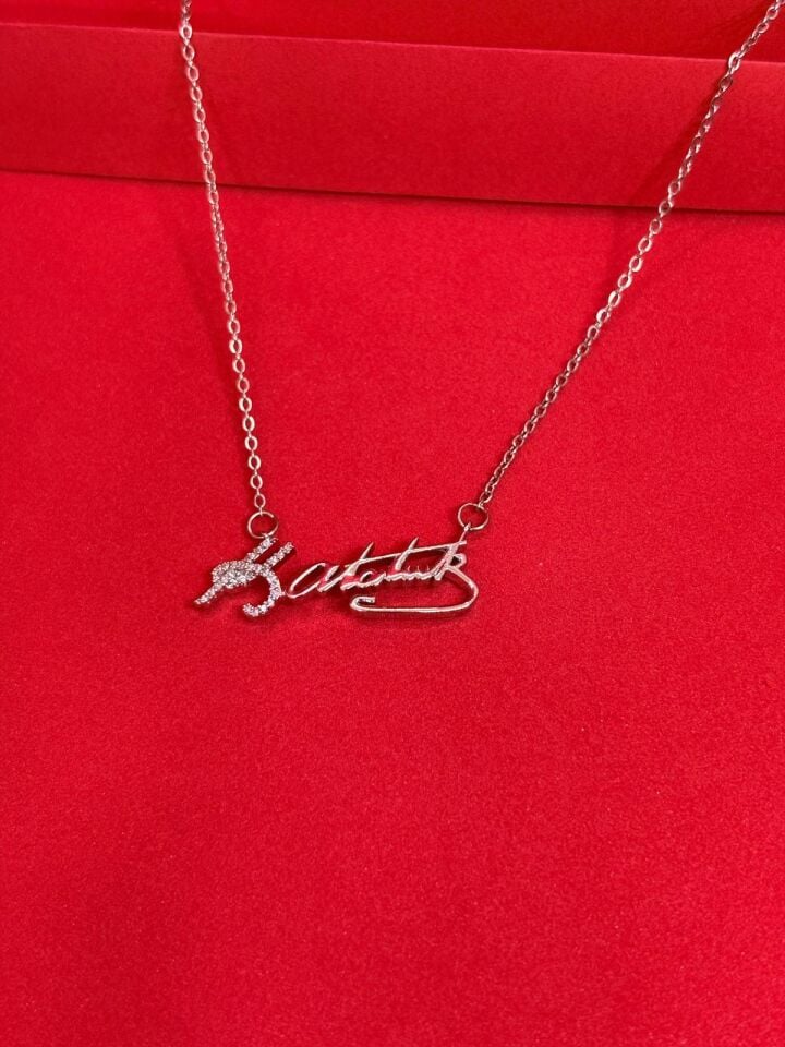 Melisa Takı & Aksesuar 316L Çelik Gümüş Renk ATATÜRK İmzalı Kolye