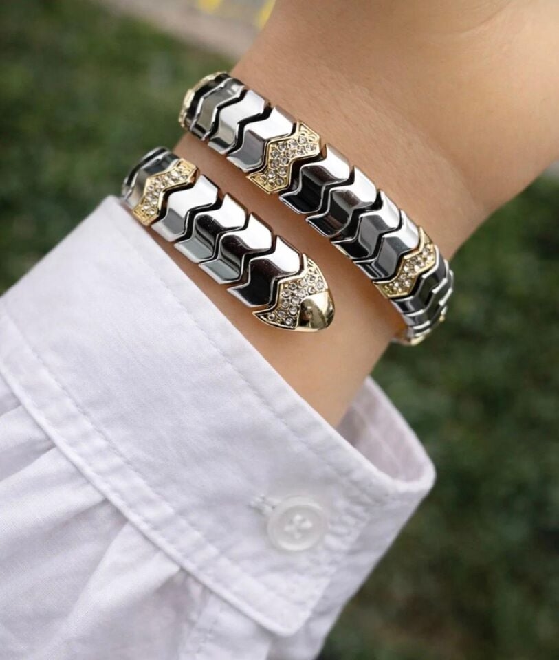 Melisa Takı & Aksesuar Çelik Siyah - Gold Renk Yılan Saat