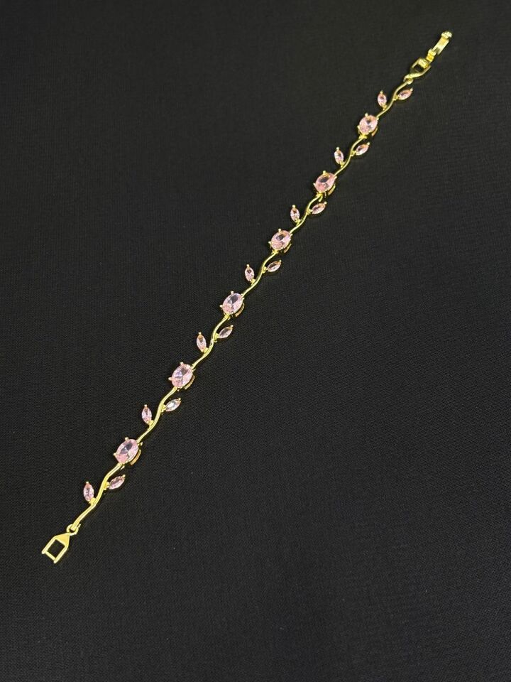 Melisa Takı & Aksesuar 316L Çelik Gold Renk Şeffaf Taşlı Çiçekli Sarmaşık Bileklik 20cm