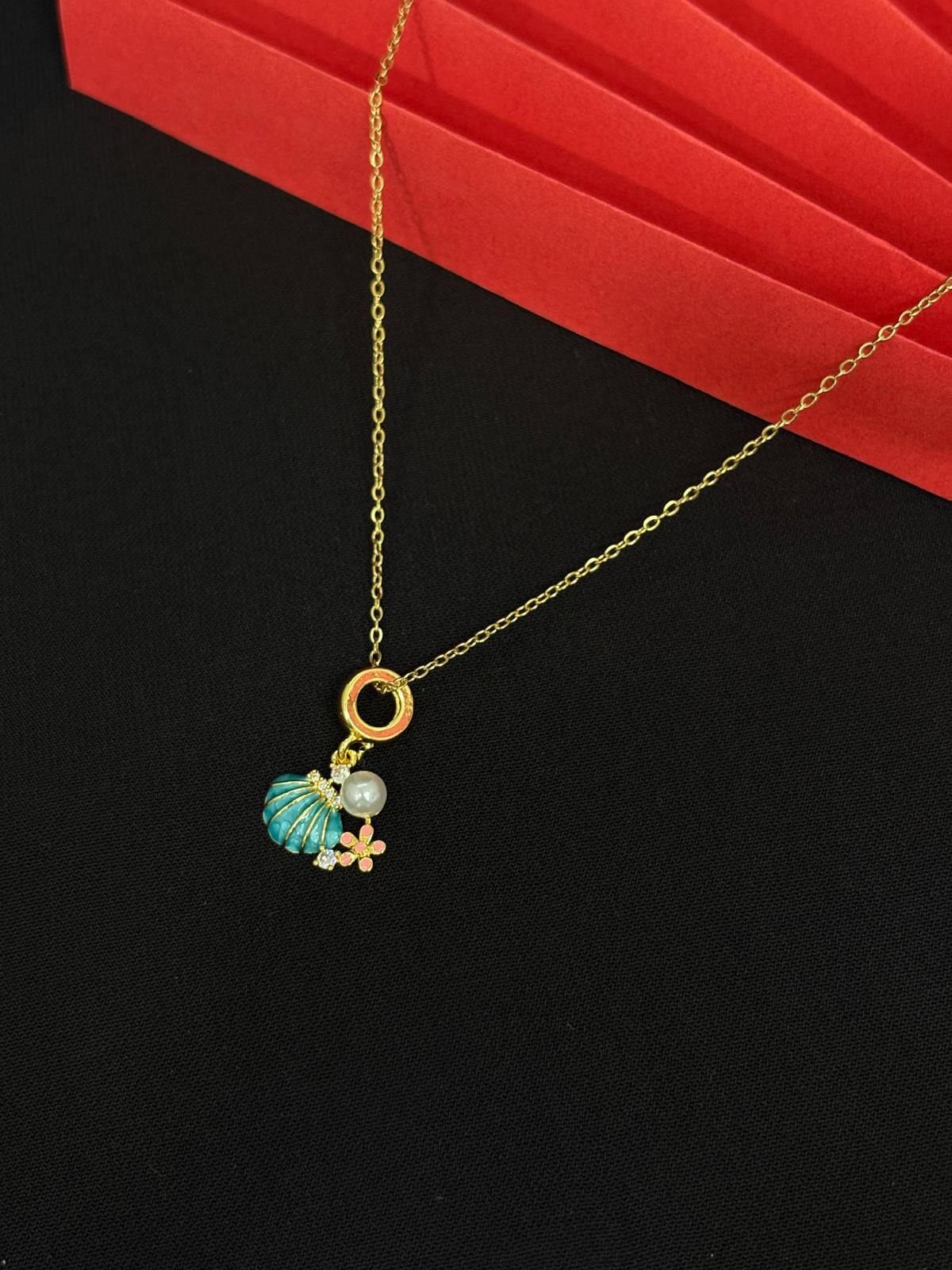 Melisa Takı & Aksesuar 316L Çelik Gold Renk Charm Kolye
