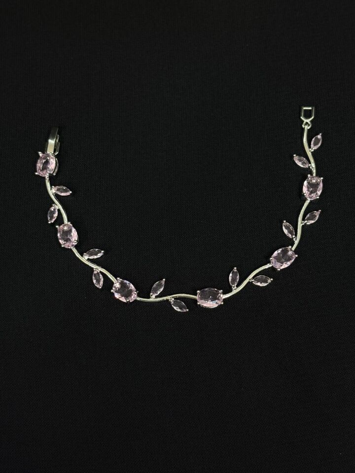 Melisa Takı & Aksesuar 316L Çelik Gümüş Renk Pembe Taşlı Çiçekli Sarmaşık Bileklik 18cm